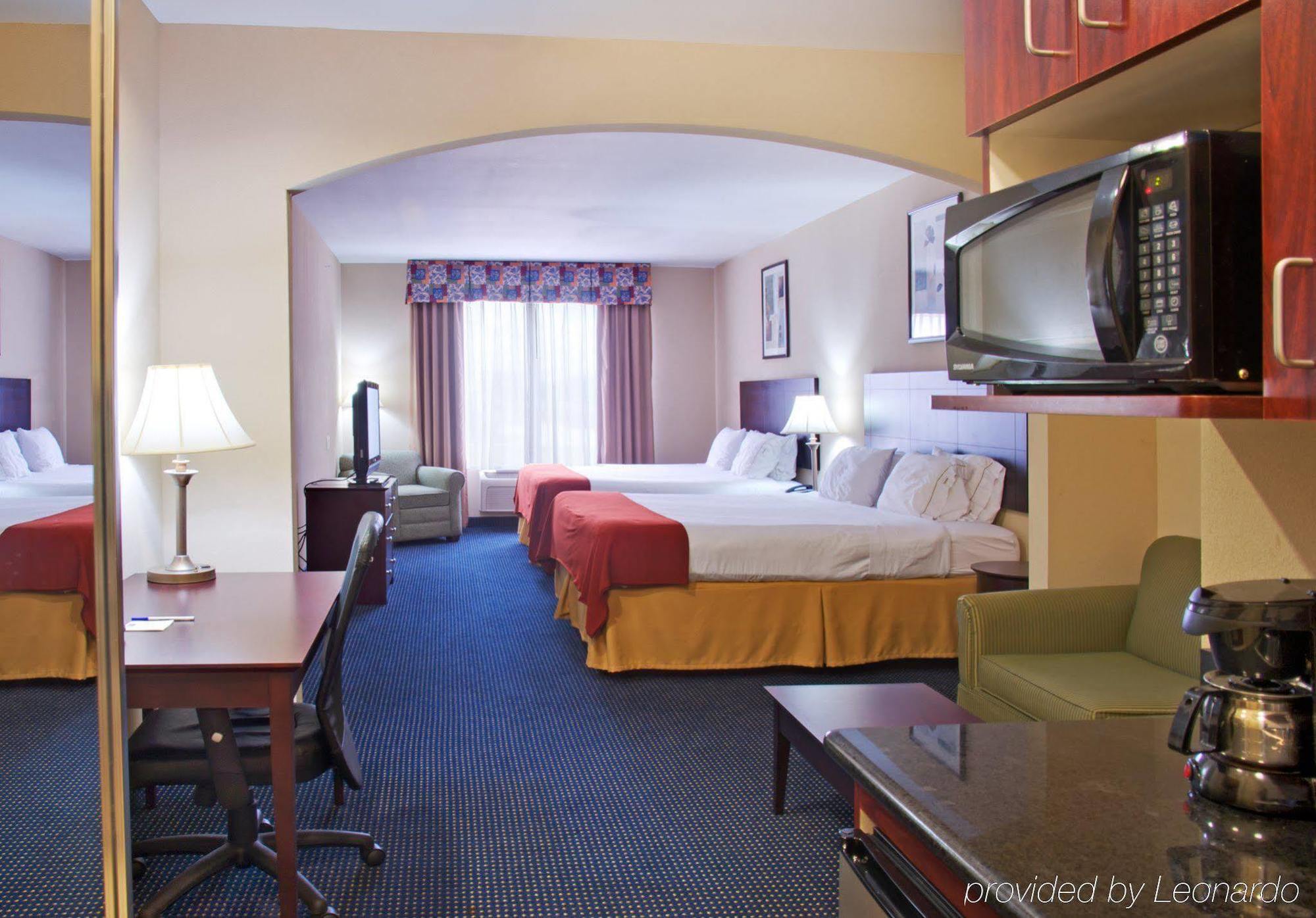 Holiday Inn Express Hotel And Suites Orange, An Ihg Hotel Стая снимка