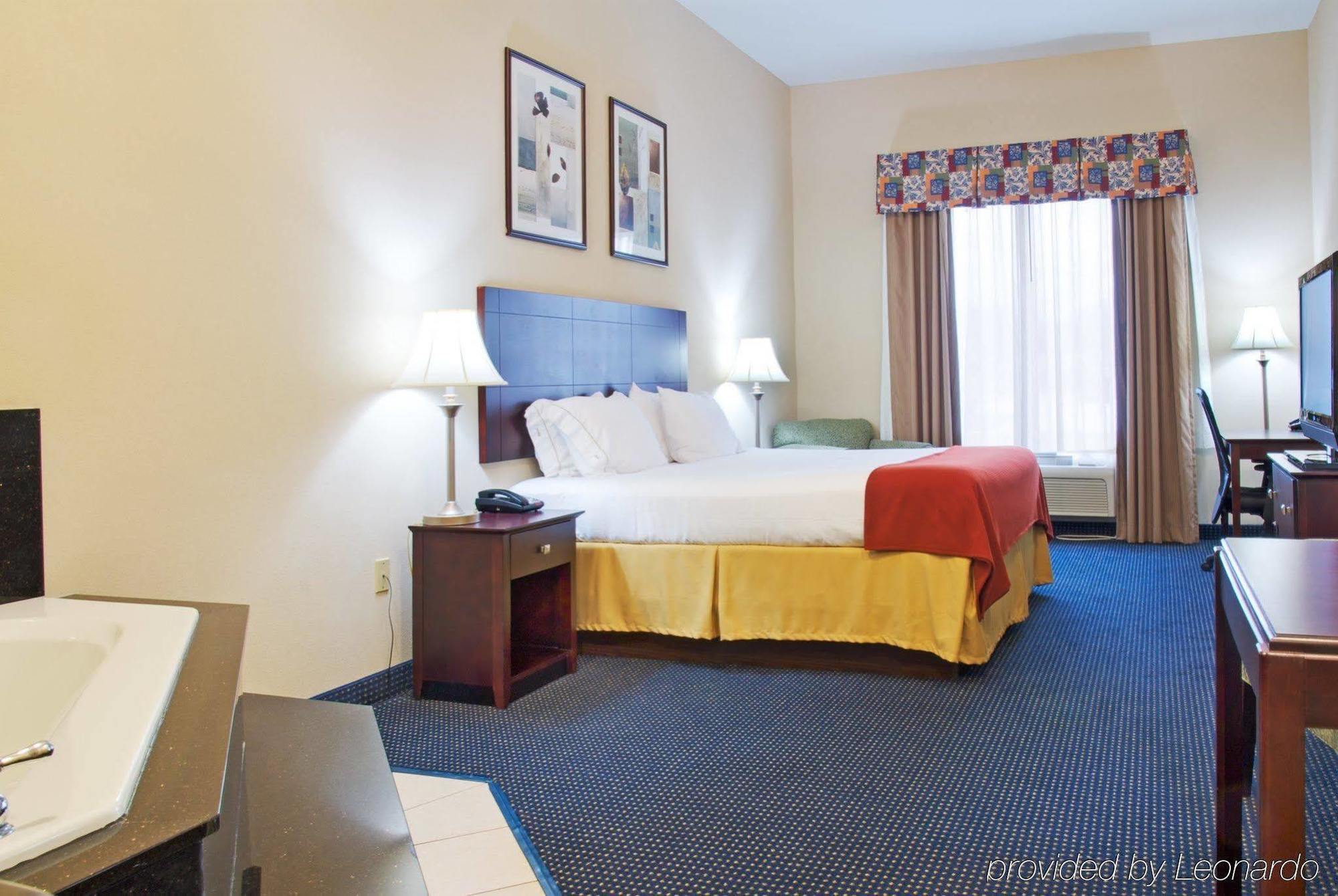 Holiday Inn Express Hotel And Suites Orange, An Ihg Hotel Екстериор снимка